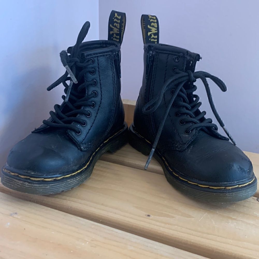 Dr. Martens Leather Combat Boots Black Kids Size 8 Zipper Laces